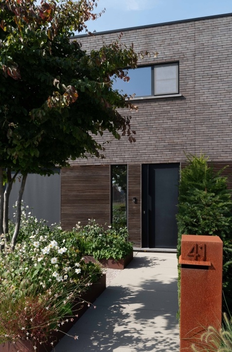 2 hedendaagse nieuwbouwwoningen in Deinze